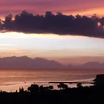 Peaceful Holidays In Dom wakacyjny