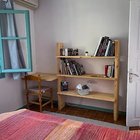 Peaceful Holidays In Ferienhaus Koróni