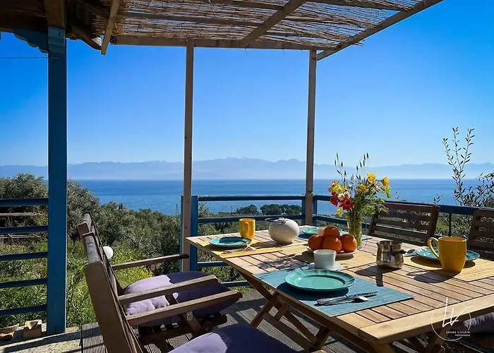 Peaceful Holidays In *